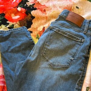 Lucky Brand women’s Blue Jeans